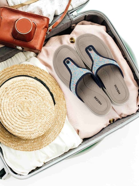 Mochi Women's Blue Thong Sandals-picture-17