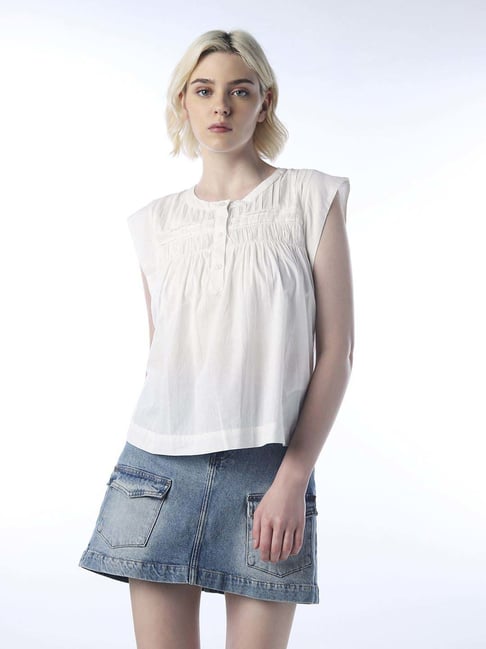 Only White Cotton Regular Fit Top-picture-23