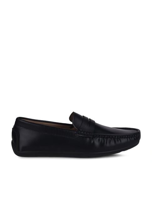 Bata Men's Black Loafers