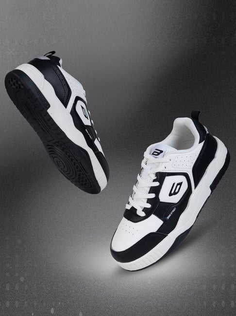 Bond Street by Red Tape Men's Black & White Sneakers-picture-47