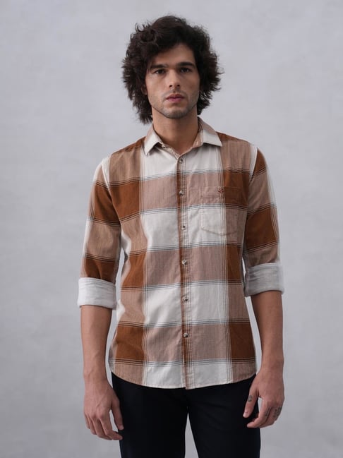 Crimsoune Club Brown Cotton Slim Fit Checks Casual Shirts-picture-16
