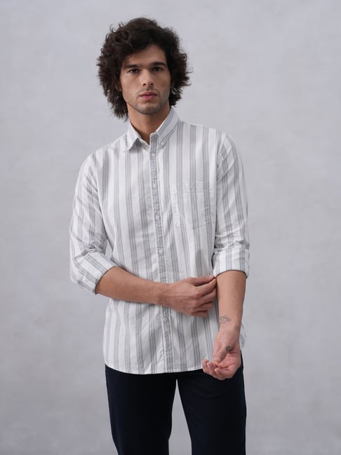 Crimsoune Club White Cotton Slim Fit Stripes Casual Shirt-picture-25