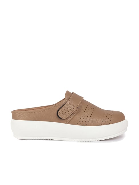 Fausto Women's Chikku Mule Shoes-picture-22