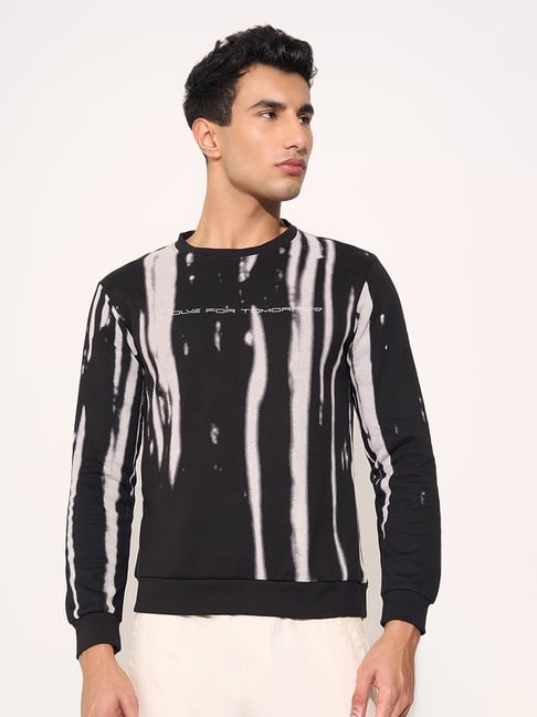 Street 808 By Pantaloons Night Sky Regular Fit Printed Sweatshirt-image-28