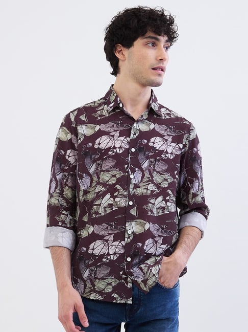 Spykar Wine Red Regular Fit Floral Print Shirt-picture-23