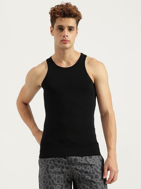 United Colors of Benetton Black Regular Fit Vest