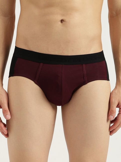 United Colors of Benetton Maroon Regular Fit Colour Block Briefs