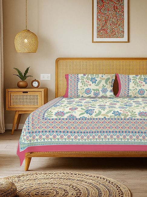 Urban Space Noorjaal Blue Cotton Printed 240 TC King Bedsheet with 2 Pillow Covers-picture-31