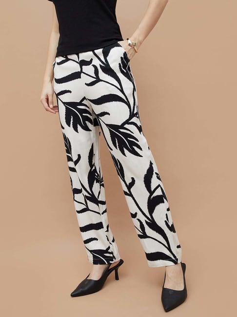 Fame Forever By Lifestyle Off White Regular Fit Printed Trousers-picture-37
