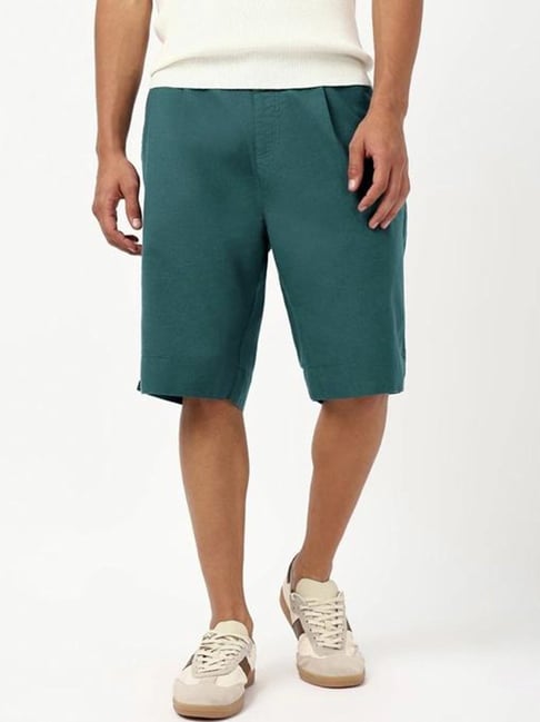 Bewakoof Green Loose Fit Shorts-picture-38