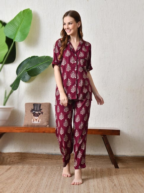 AO Services Maroon Relaxed Fit Floral Night Suit-picture-47