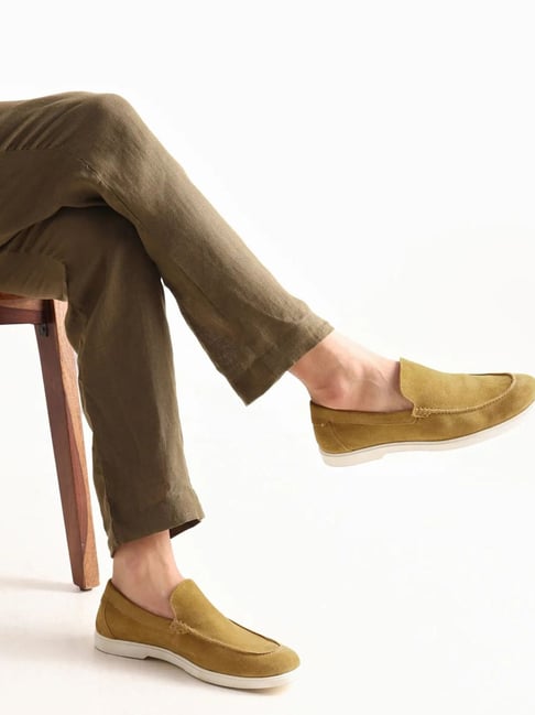 Rare Rabbit Men's VELOUR Yellow Loafers-picture-15