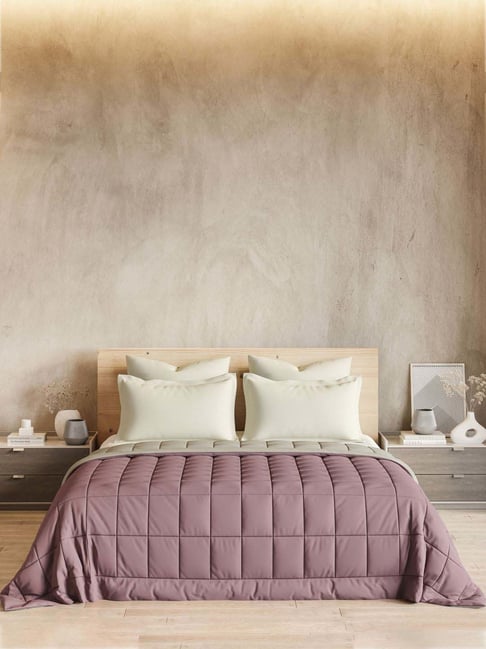 DDecor Purple Cotton Reversible Quilt