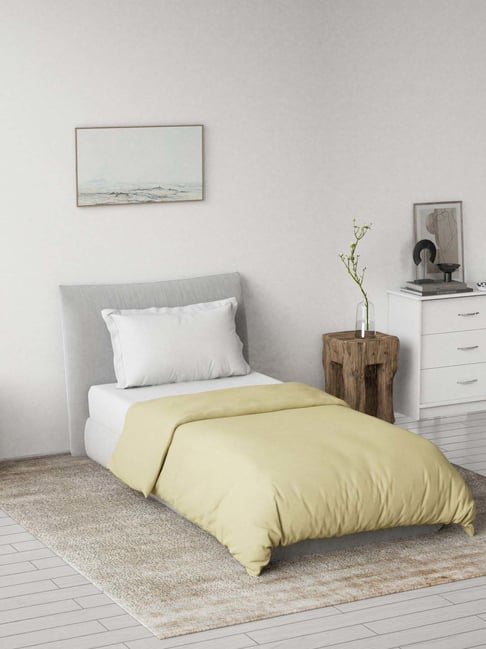 DDecor Beige Cotton Reversible Quilt