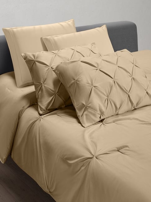 Sansaar Beige Cotton Geometric Double Comforter Set