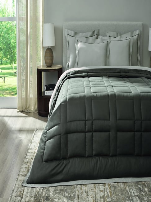 Sansaar Beige Cotton Geometric Single Comforter Set