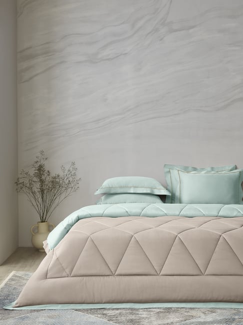 Sansaar Grey Cotton Geometric Double Comforter Bedding Set