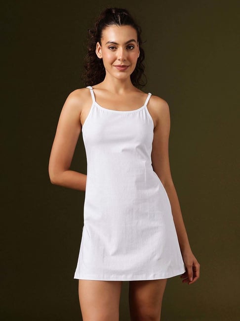 Clovia White Relaxed Fit Camisole