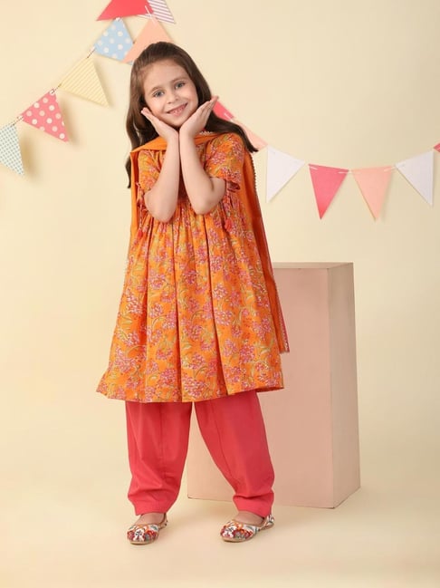 Fabindia Girls Orange Cotton Printed Kurta Set-image-48