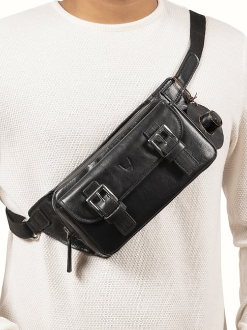 Hidesign Black PISCO 01 Textutred Small Leather Cross Body Bag