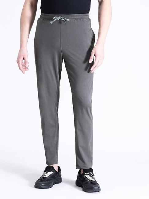 Crocodile Olive Cotton Solid Regular Fit Track Pants-picture-23