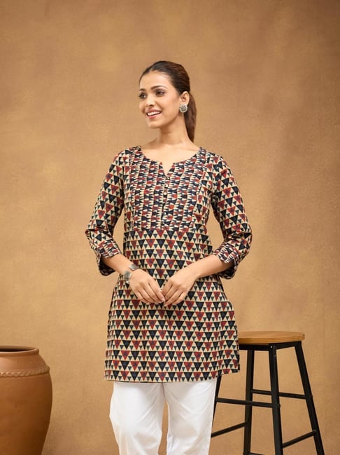 Fabindia Women Multicolor Geometric Cotton Thigh Length Kurta-picture-39