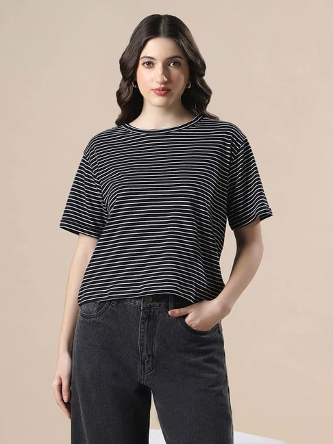 Globus Women White & Black Striped Round Neck Short Sleeves Boxy Fit T-Shirt