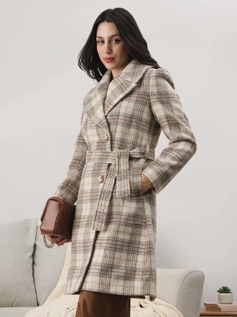 Globus Women Gold Notched Lapel Long Sleeves Checkered Self Design Winter Wear Overcoat with Belt-picture-11