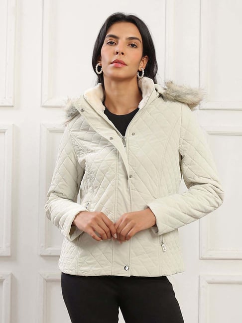 Globus Women Cream Mock Neck Winter Wear Insulator Puffer