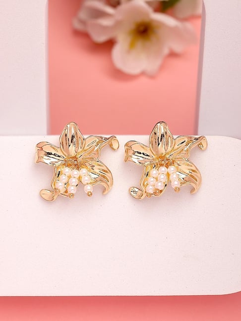 karatcart gold-tone plated earrings for women