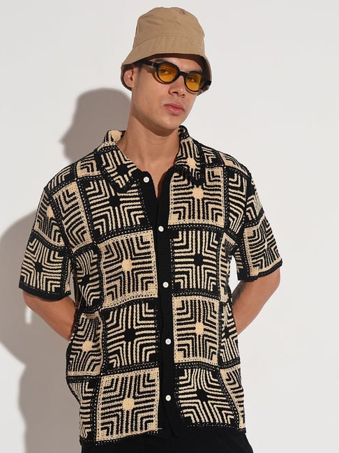 SHOWOFFFF Black Relaxed Fit Crochet Shirt-picture-40