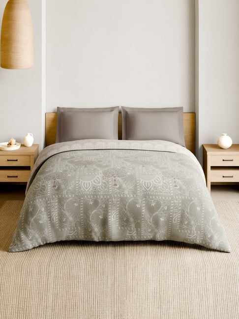 Spaces Cream Cotton Madhubani Floral Printed Double Quilt