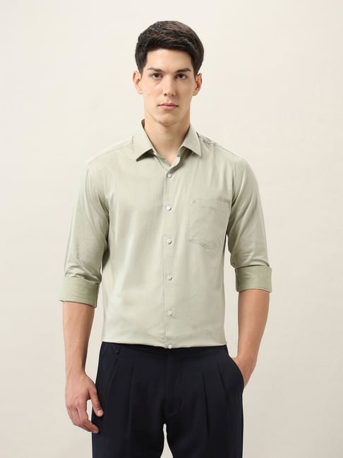slim fit dress slacks Performance All Way Stretch Arrow Print Shirt