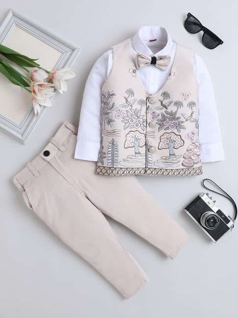 Fourfolds Boys Beige Embroidered Clothing Set