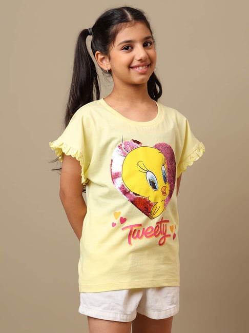 Kidsville Girls Yellow Cotton Looney Tunes Relaxed Fit T-Shirt