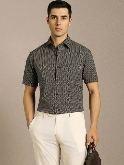 Louis Philippe Black Cotton Regular Fit Printed Shirt-picture-35