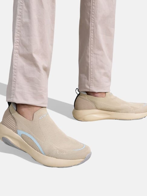 Neemans Men's Begin Walk Ease Beige Walking Shoes-picture-13