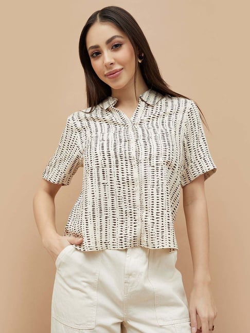 Fame Forever By Lifestyle Off White Regular Fit Printed Shirt-picture-40