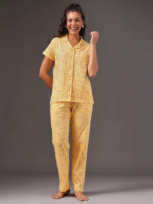 Clovia Yellow Cotton Comfort Fit Printed Night Suit-picture-36