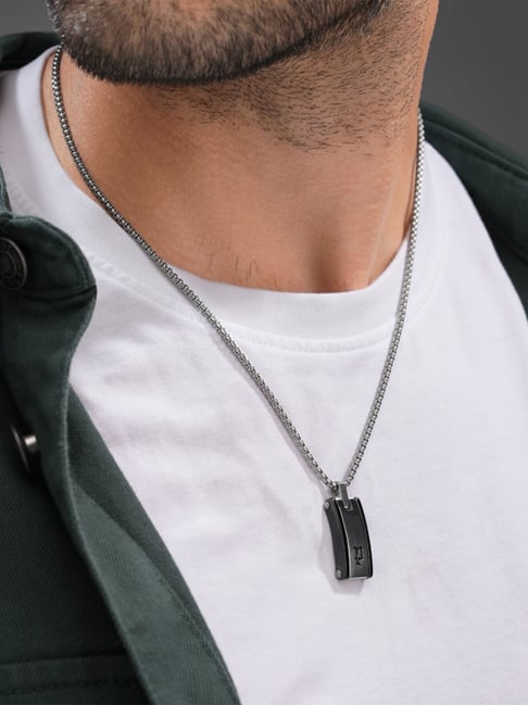 Police Silver Ceramica I P Logo Dog Chain Necklace