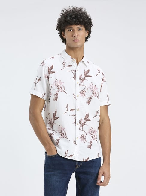 Pepe Jeans White Cotton Regular Fit Printed Shirts-picture-42