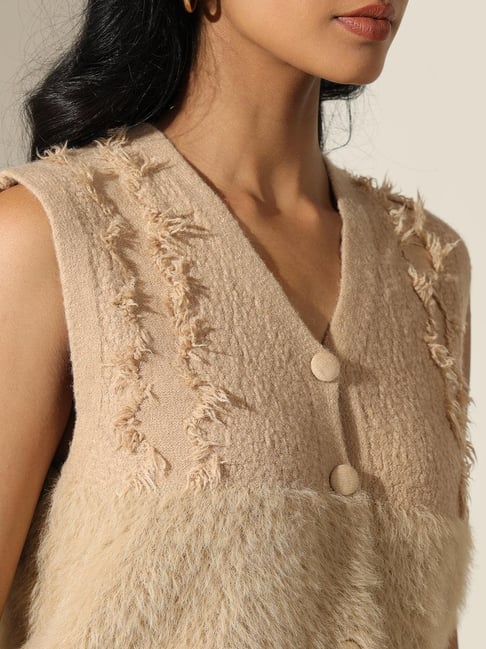 SHOWOFFFF Women's Furry Beige Sleeveless Relaxed Fit Vest Top