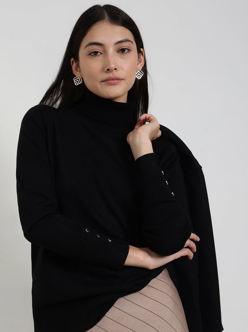 Fablestreet Black Acrylic Solid Sweater