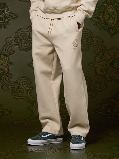 American Eagle Beige Cotton Regular Fit Printed Trackpants-picture-37