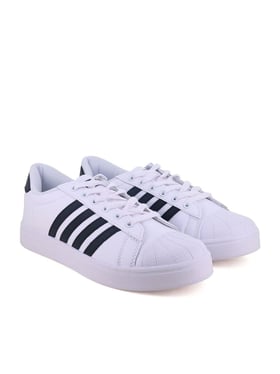 sparx white sneakers flipkart