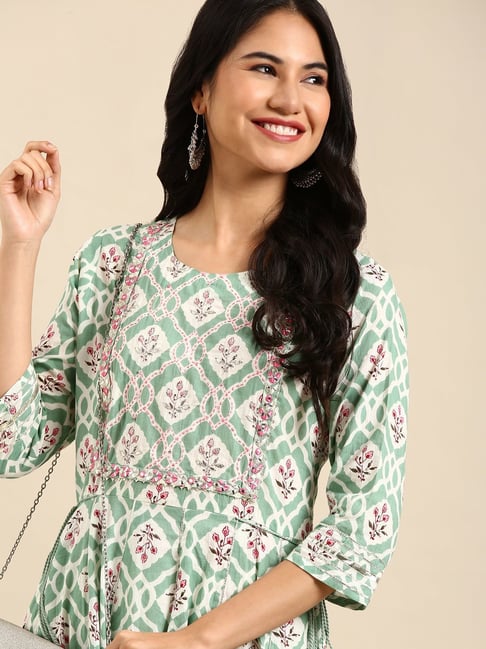 SHOWOFFFF Sea Green Cotton Embroidered Anarkali Kurta-picture-48