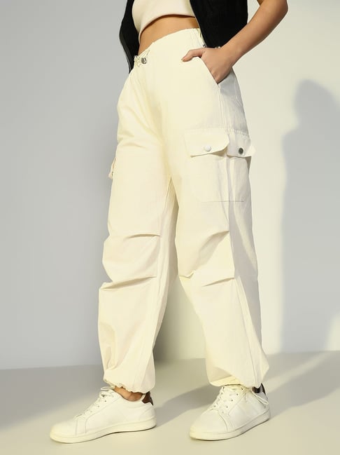 SHOWOFFFF White Cotton Relaxed Fit Trousers-picture-16