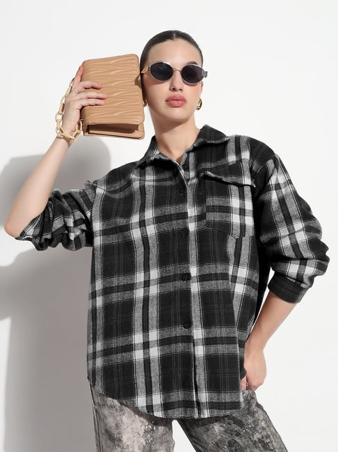 SHOWOFFFF Black Checked Shirt-picture-14