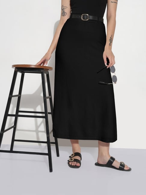 SHOWOFFFF Black Solid Skirt with Belt-picture-10