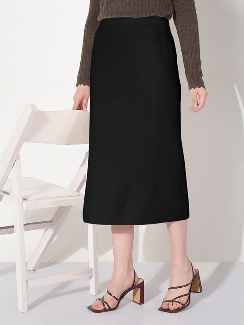 SHOWOFFFF Black Acrylic Solid Skirt-picture-25